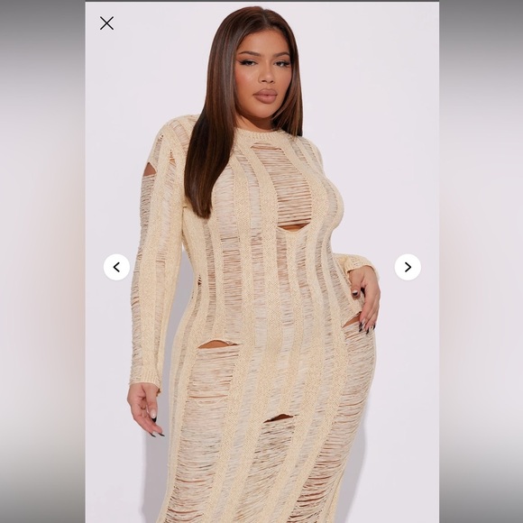 Elegant Cream Knit Dress - Picture 3 of 5